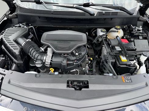 Used 2023 Cadillac XT6 Premium Luxury AWD/4WD image 9