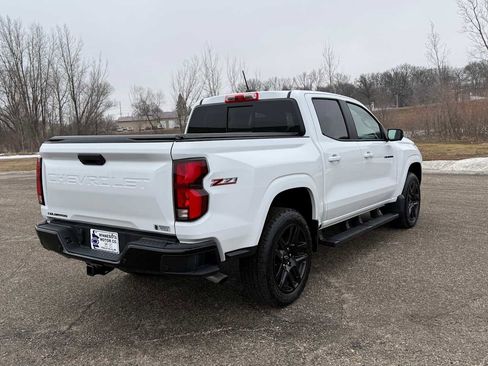 Used 2025 Chevrolet Colorado Z71 w/ Technology Package image 4