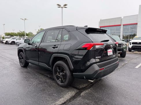 Certified 2025 Toyota RAV4 XLE AWD/4WD image 5