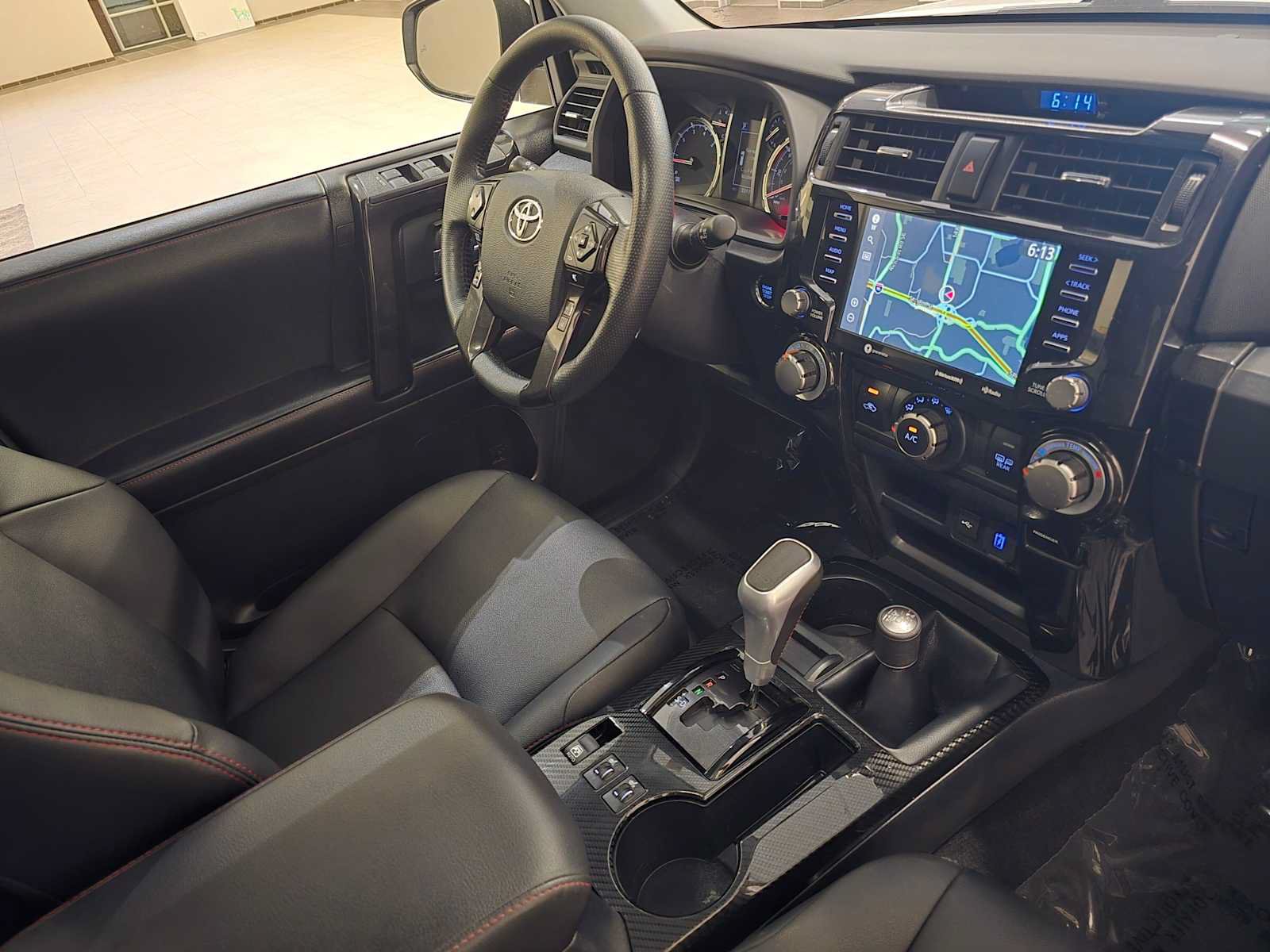 Certified 2024 Toyota 4Runner TRD Off-Road Premium w/ Moonroof Package AWD/4WD image 31