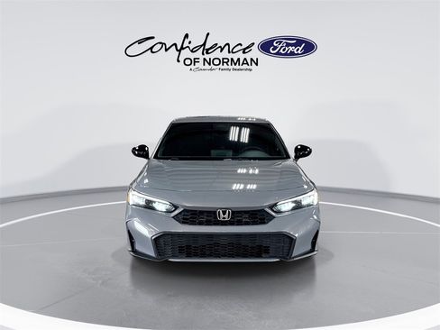 Used 2025 Honda Civic Sport image 2