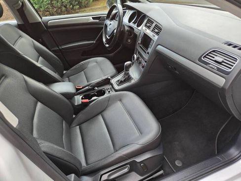 Used 2015 Volkswagen Golf TDI SEL FWD image 12