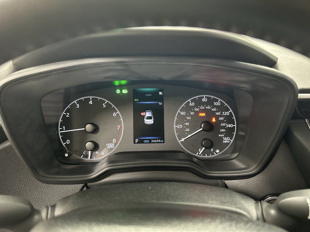Used 2024 Toyota Corolla SE w/ SE Premium Package FWD image 13
