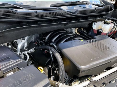 Used 2024 Chevrolet Silverado 1500 ZR2 AWD/4WD image 32
