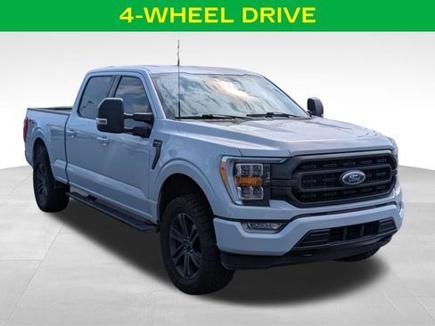 Used 2022 Ford F150 XLT w/ Equipment Group 302A High AWD/4WD image 4