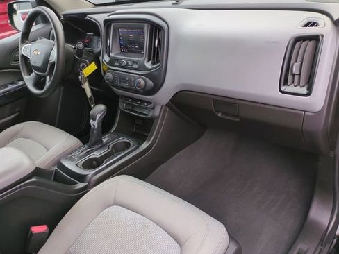 Certified 2022 Chevrolet Colorado W/T w/ Custom Special Edition image 27