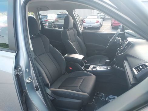 Used 2021 Subaru Forester AWD/4WD image 29