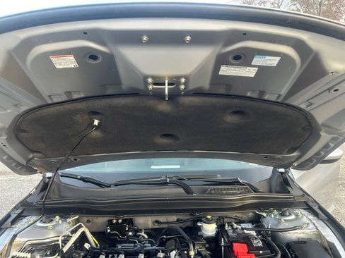 Used 2018 Honda Accord LX image 38