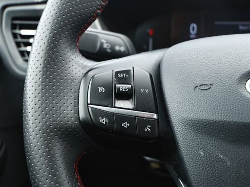 Used 2024 Ford Escape ST-Line FWD image 13