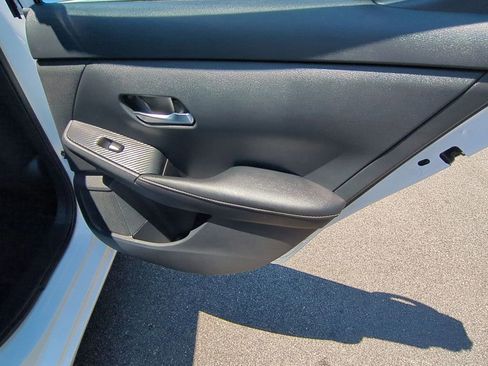 Certified 2023 Nissan Sentra SV image 27