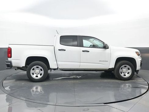 Used 2022 Chevrolet Colorado W/T image 2