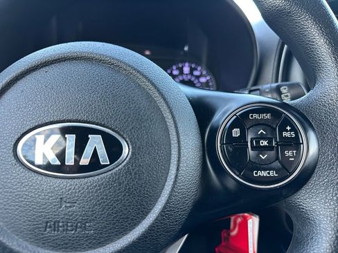 Used 2020 Kia Soul S image 22