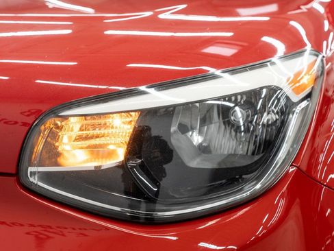 Used 2016 Kia Soul + image 33