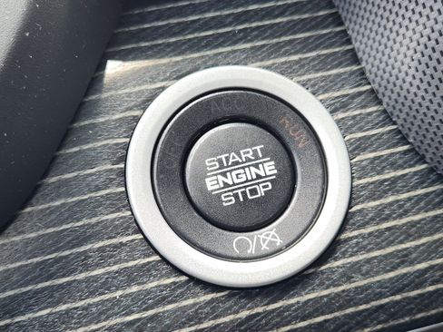 Used 2020 RAM 2500 Limited AWD/4WD image 20