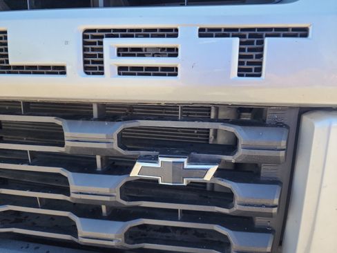 Used 2021 Chevrolet Silverado 2500 Custom w/ Custom Value Package AWD/4WD image 29