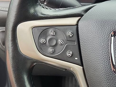 Used 2020 GMC Acadia Denali AWD/4WD image 21