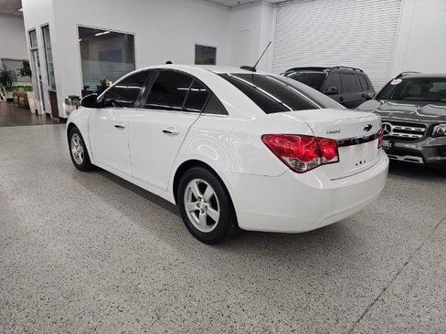 Used 2015 Chevrolet Cruze LT image 6