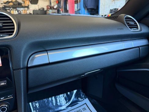Used 2025 Porsche 718 Boxster GTS RWD image 25