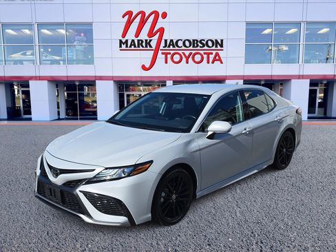 Used 2024 Toyota Camry XSE image 1