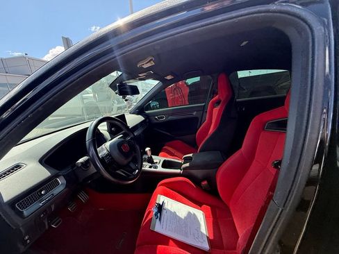 Used 2023 Honda Civic Type R image 15