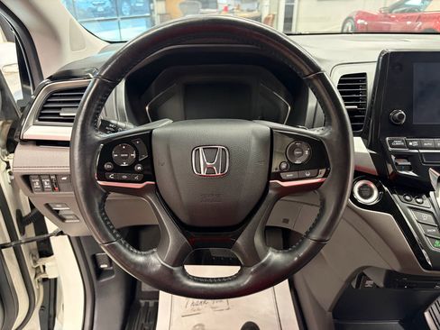 Used 2019 Honda Odyssey Elite image 14