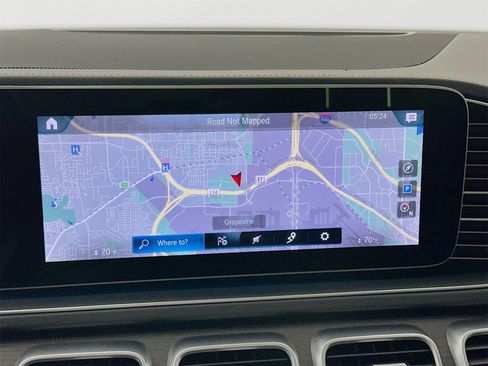 Used 2023 Mercedes-Benz GLS 450 4MATIC image 13