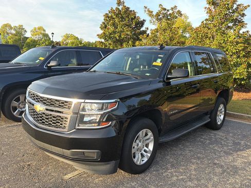 Used 2019 Chevrolet Tahoe LT RWD image 2