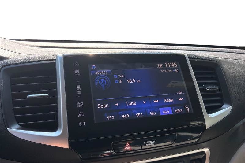 Used 2017 Honda Pilot EX image 29