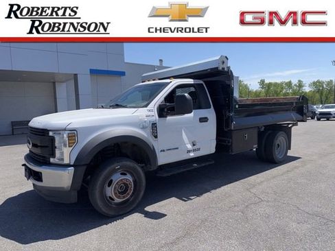 Used 2019 Ford F550 4x4 Regular Cab Super Duty image 1