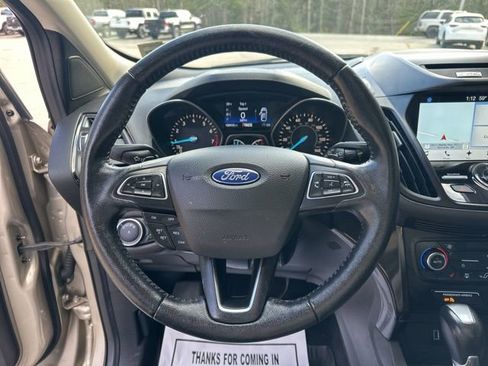 Used 2017 Ford Escape Titanium image 19