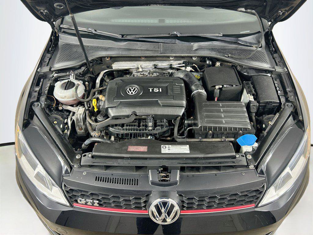 Used 2015 Volkswagen GTI S FWD image 28