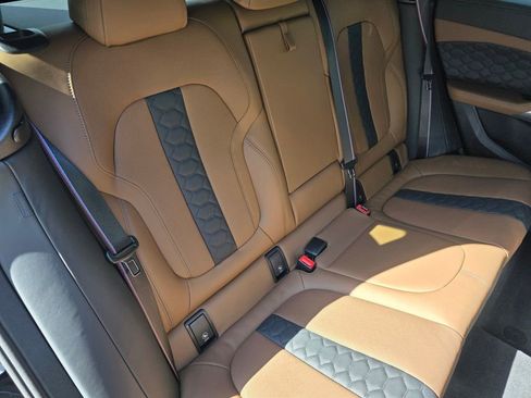 Used 2024 BMW X6 M Competition image 27