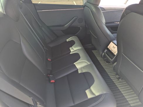 Used 2024 Tesla Model 3 Standard Range image 13