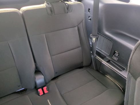 Used 2023 Ford Explorer XLT image 21