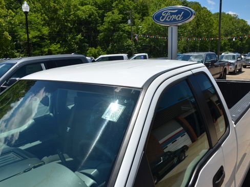 Used 2006 Ford F150 XLT AWD/4WD image 11
