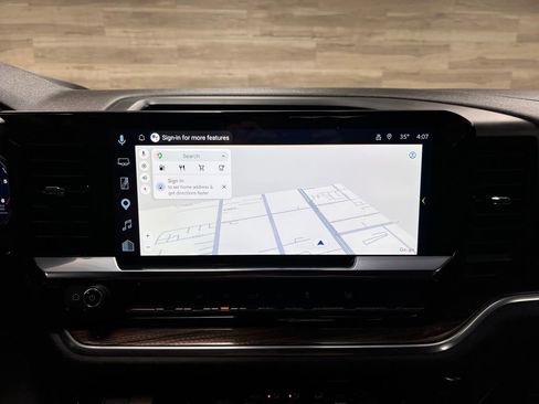 Used 2025 Chevrolet Silverado 1500 LT image 14