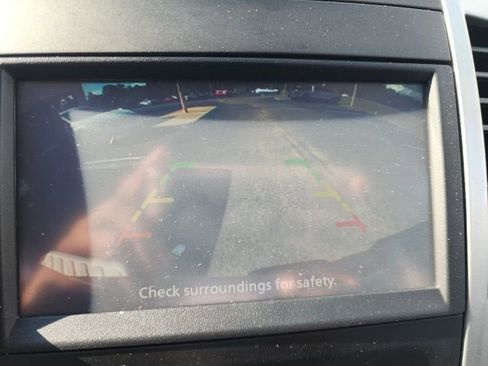 Used 2021 Nissan Frontier SV image 25