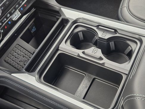 New 2026 Ford F250 Platinum image 22