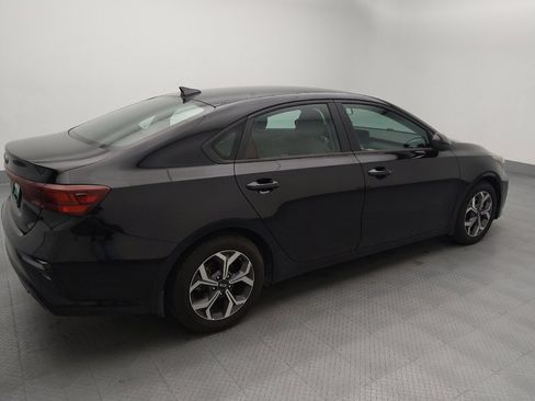 Used 2021 Kia Forte LXS FWD image 10