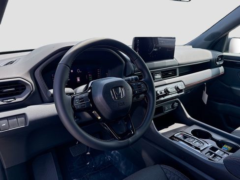 New 2026 Honda Pilot Sport image 9
