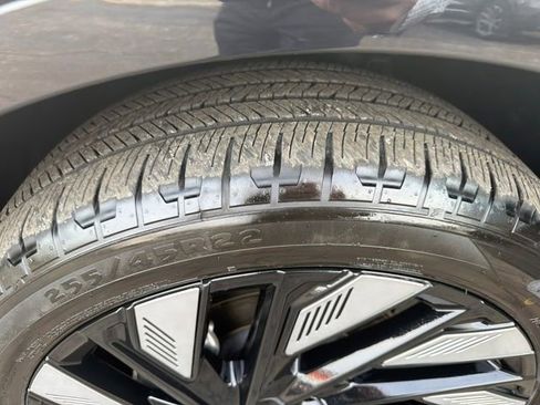 Used 2024 Lincoln Nautilus Reserve w/ Equipment Group 202A image 33