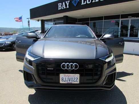 Used 2019 Audi Q8 Prestige AWD/4WD image 34
