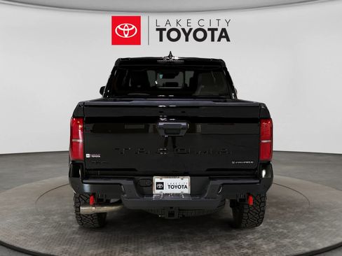 Used 2026 Toyota Tacoma TRD Off-Road w/ TRD Off Road Premium Package AWD/4WD image 7