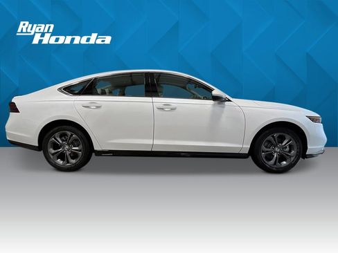 New 2026 Honda Accord EX-L image 8