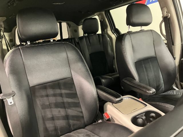 Used 2018 Dodge Grand Caravan SXT FWD image 56