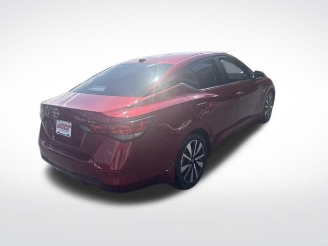 Used 2025 Nissan Sentra SV w/ SV Premium Package FWD image 7