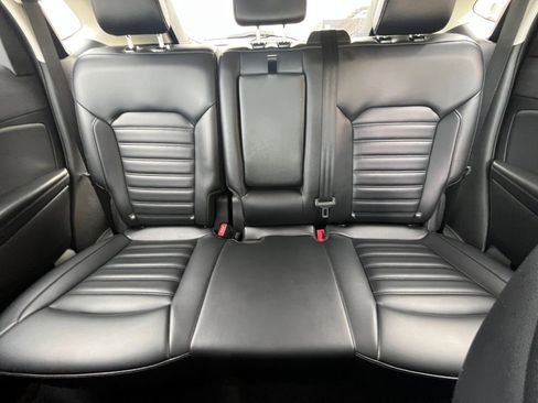 Used 2024 Ford Edge SEL AWD/4WD image 36