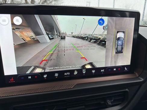 Used 2025 Ford Bronco Sport Outer Banks w/ Outer Banks Tech Package+ image 31