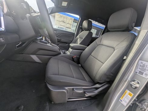 New 2026 GMC Canyon Elevation image 13