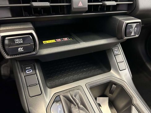 Used 2026 Toyota RAV4 XLE Premium FWD image 21